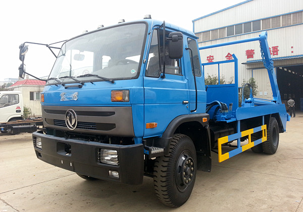 （10方）東風(fēng)145擺臂垃圾車