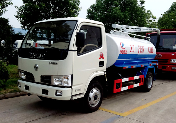 （4方）東風(fēng)銳鈴吸糞車