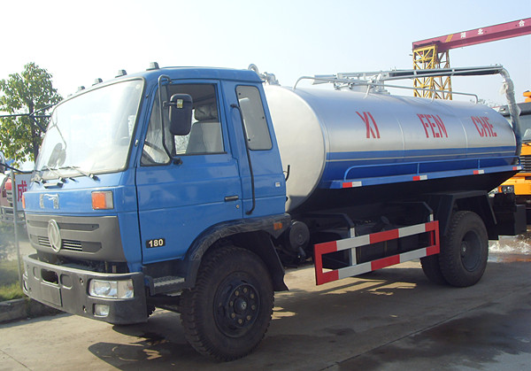 （10方）東風(fēng)153吸糞車