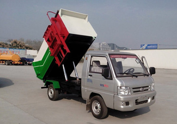 （3方國五）福田馭菱掛桶垃圾車