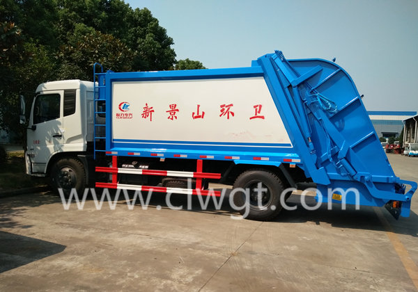 東風(fēng)天錦壓縮式垃圾車