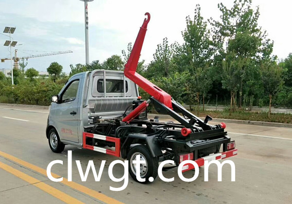 長(zhǎng)安小型勾臂垃圾車