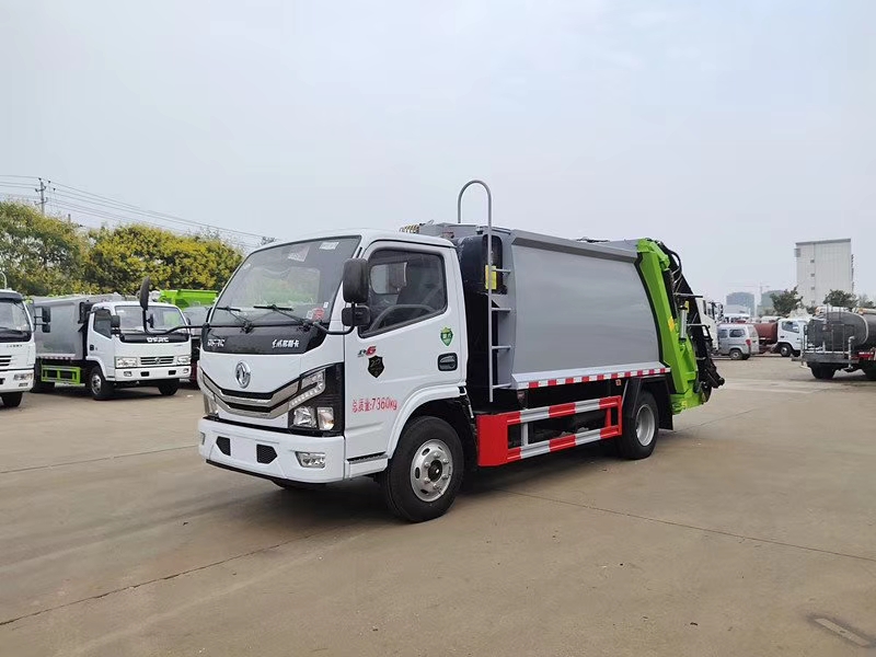 東風(fēng)多利卡6方壓縮式垃圾車